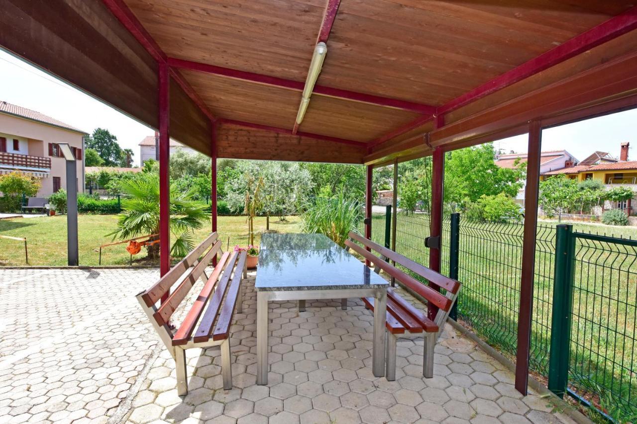Apartments Elin Sofia Poreč Dış mekan fotoğraf