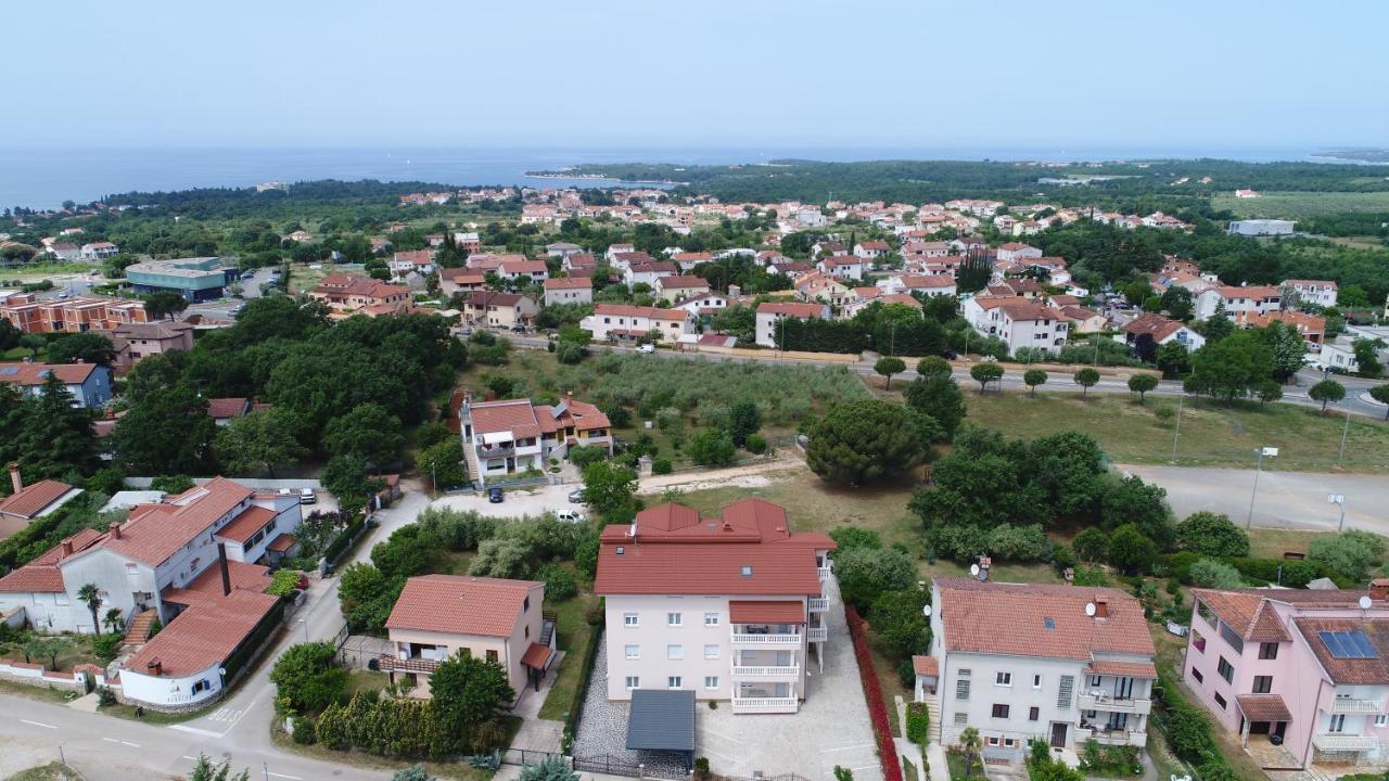 Apartments Elin Sofia Poreč Dış mekan fotoğraf