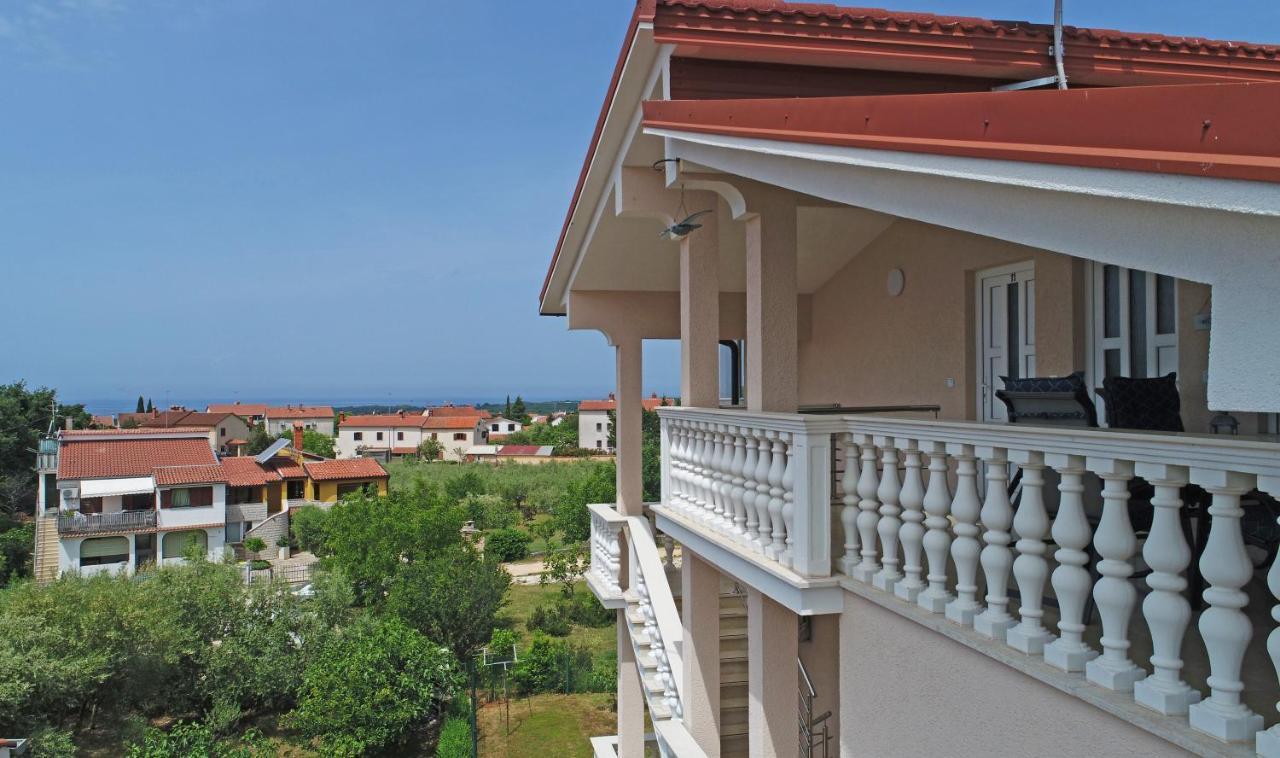 Apartments Elin Sofia Poreč Dış mekan fotoğraf