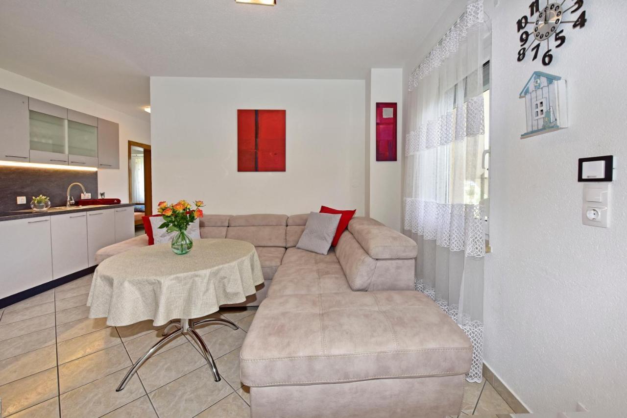 Apartments Elin Sofia Poreč Dış mekan fotoğraf